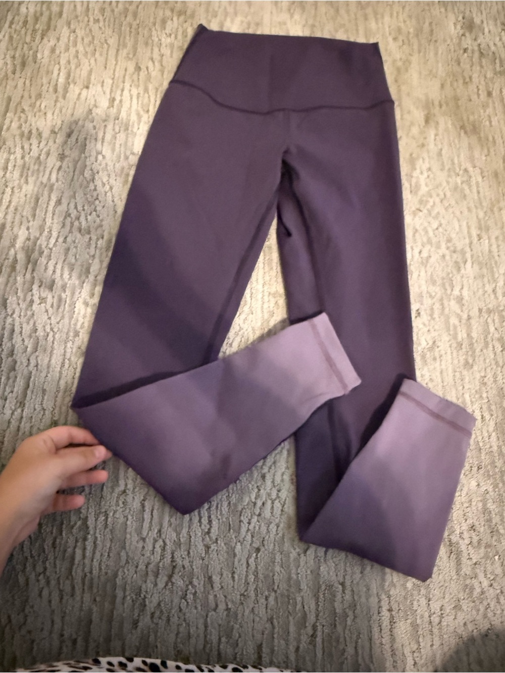 lululemon athletica Plum High-Rise Leggings flaw on leg (stain) 25”